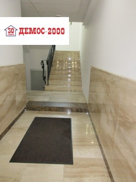 Офис Център, Варна 6