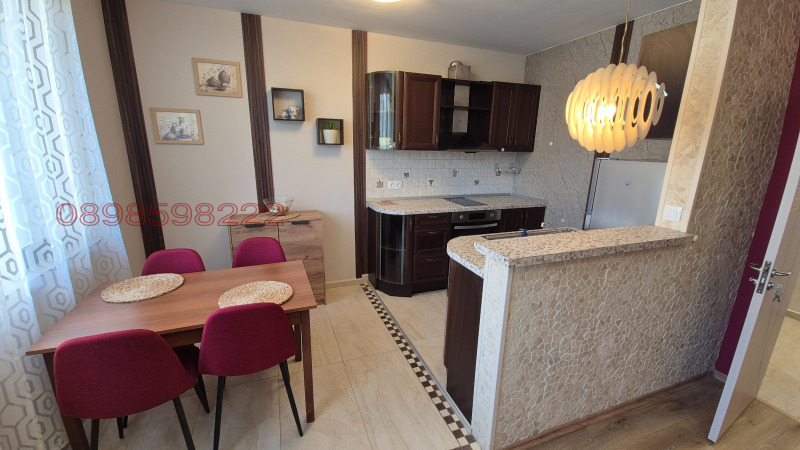 Te huur  1 slaapkamer Sofia , Reduta , 74 m² | 98943744