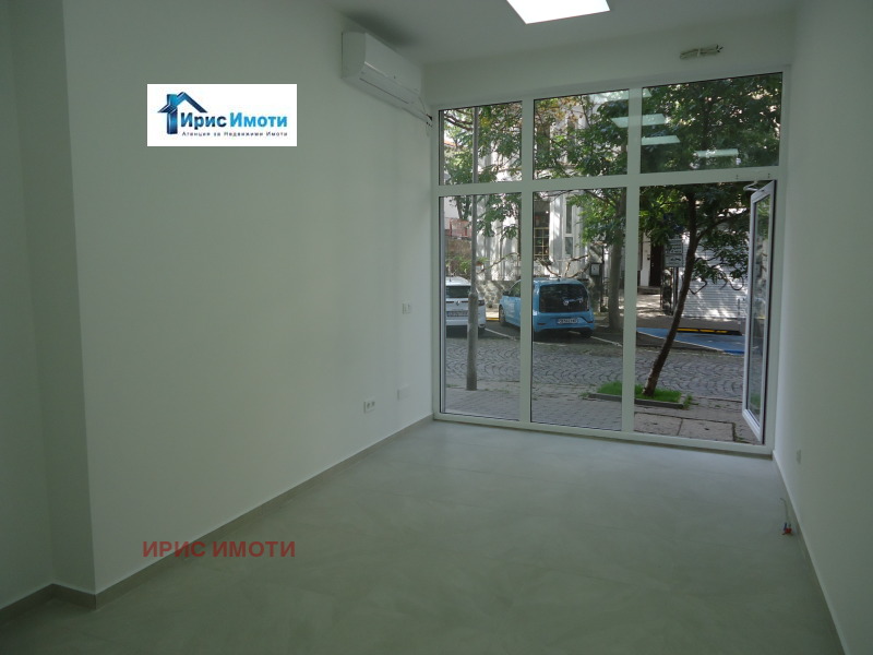 Da affittare  Negozio Sofia , Tsentar , 25 mq | 48353364 - Immagine [3]