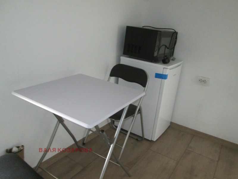 Te huur  Studio Pleven , Mara Dentsjeva , 32 m² | 48805299 - afbeelding [3]