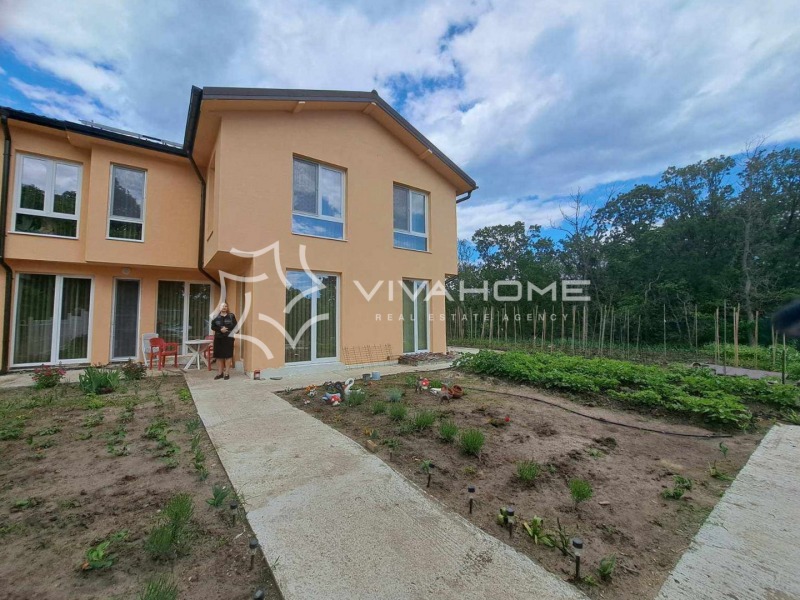 Дава под наем КЪЩА, гр. Варна, м-т Ален мак