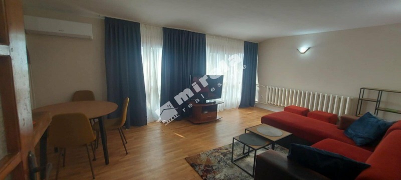 För uthyrning  1 sovrum Jambol , Centar , 60 kvm | 48240874 - bild [2]