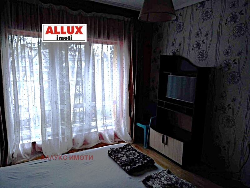 K pronájmu  1 ložnice Ruse , Vazraždane , 63 m2 | 24500866 - obraz [6]