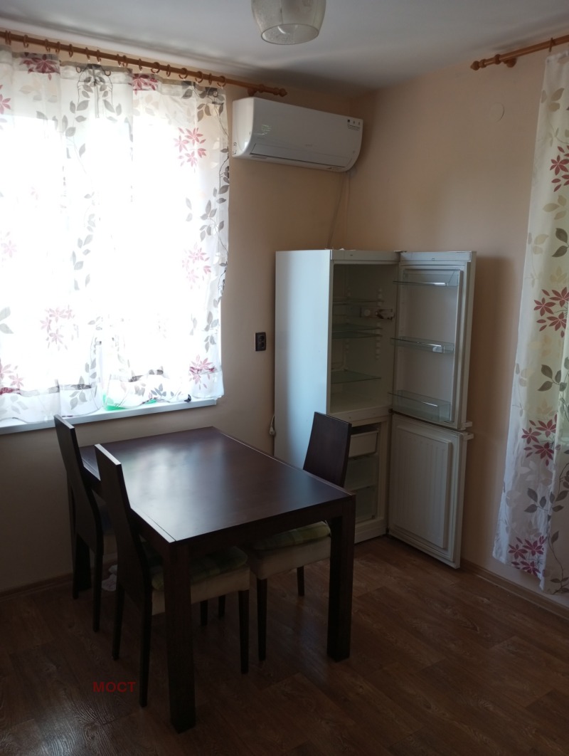 Til leje  2 soveværelser Plovdiv , Tsentralna gara , 100 kvm | 97951462 - billede [2]