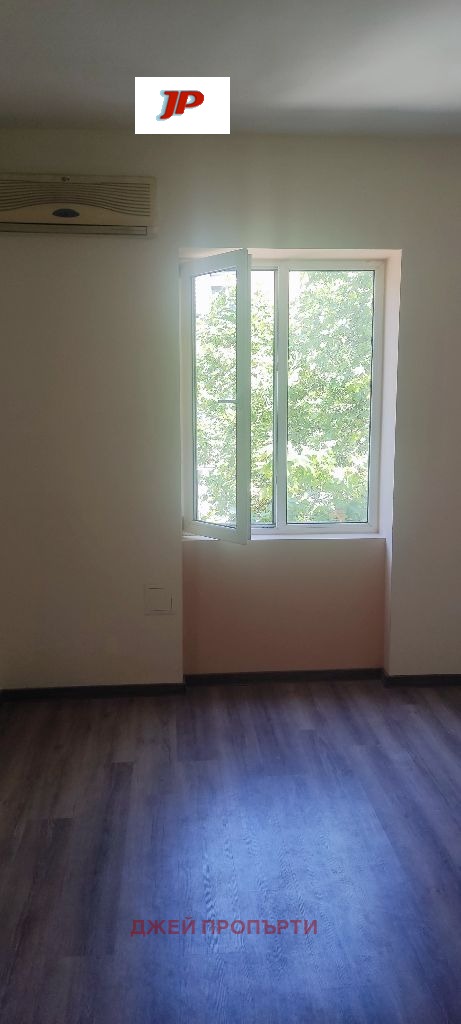 En renta  2 dormitorios Plovdiv , Tsentar , 70 metros cuadrados | 79031328 - imagen [6]