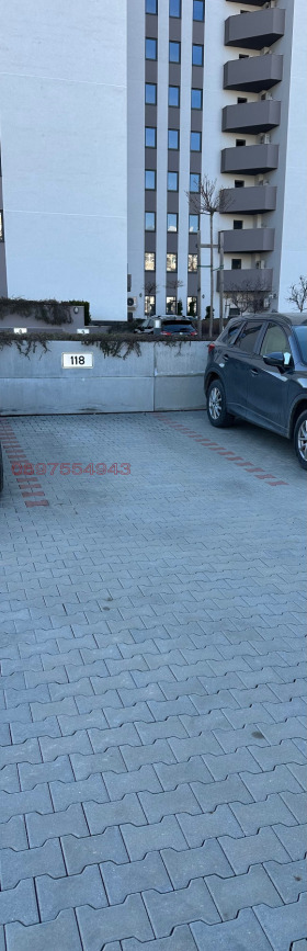 ГАРАЖ, ПАРКОМЯСТО, 13 m2