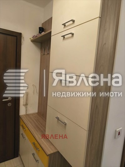 Дава под наем 3-СТАЕН, гр. София, Зона Б-18, снимка 15 - Апартаменти - 56109433