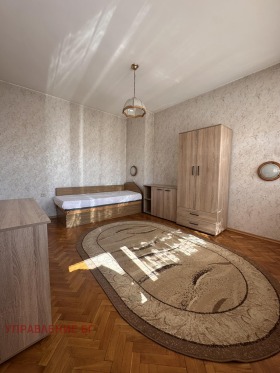 ����� ���� ��� ���� 3-�����,���� �����, ������ �����>