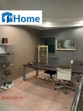 Офис град София, Красно село