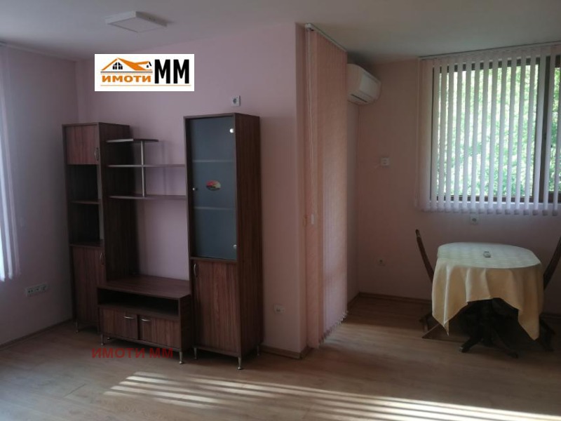 Til leje  1 soveværelse Plovdiv , Karshiyaka , 70 kvm | 74806189 - billede [2]