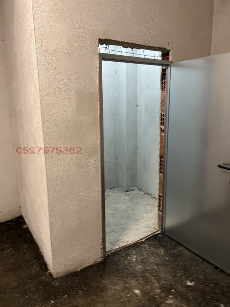 Дава под наем ГАРАЖ, ПАРКОМЯСТО, гр. София, Студентски град, снимка 4 - Гаражи и паркоместа - 52784716