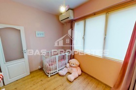 ���� ��� ���� 3-����� | Imot.bg � ����� ������ 13