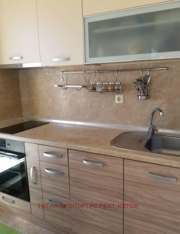 Дава под наем  1-стаен град Бургас , Сарафово , 50 кв.м | 57288779 - изображение [2]