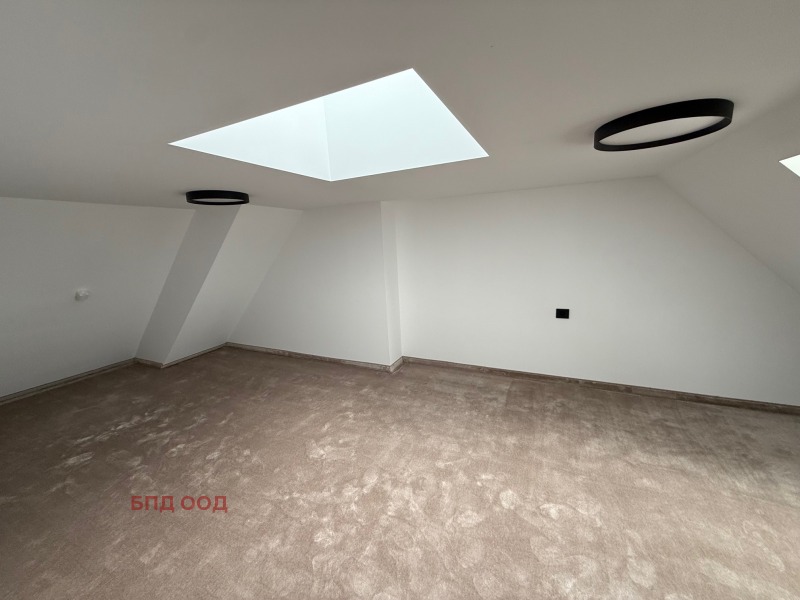 Kiadó  3 hálószobás Sofia , Centar , 201 négyzetméter | 79295779 - kép [13]