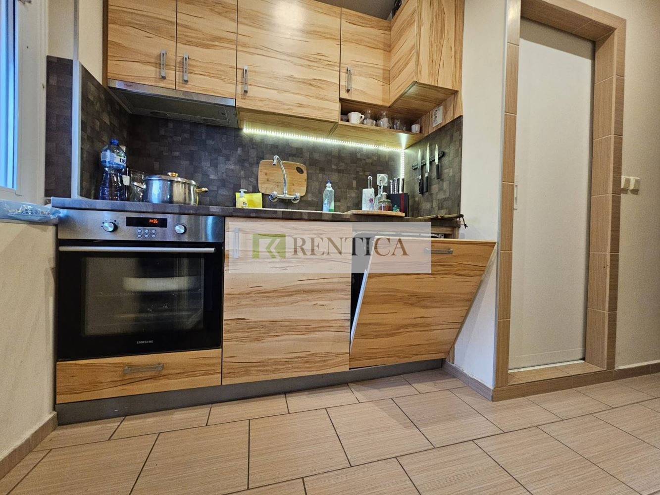 Дава под наем КЪЩА, гр. Варна, м-т Ален мак, снимка 2 - Къщи - 53979690