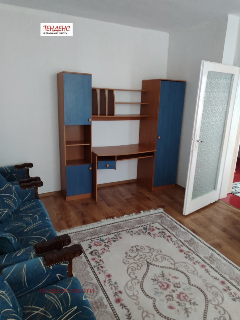 Te huur  1 slaapkamer Kardzjali , Veseltsjane , 55 m² | 48519389