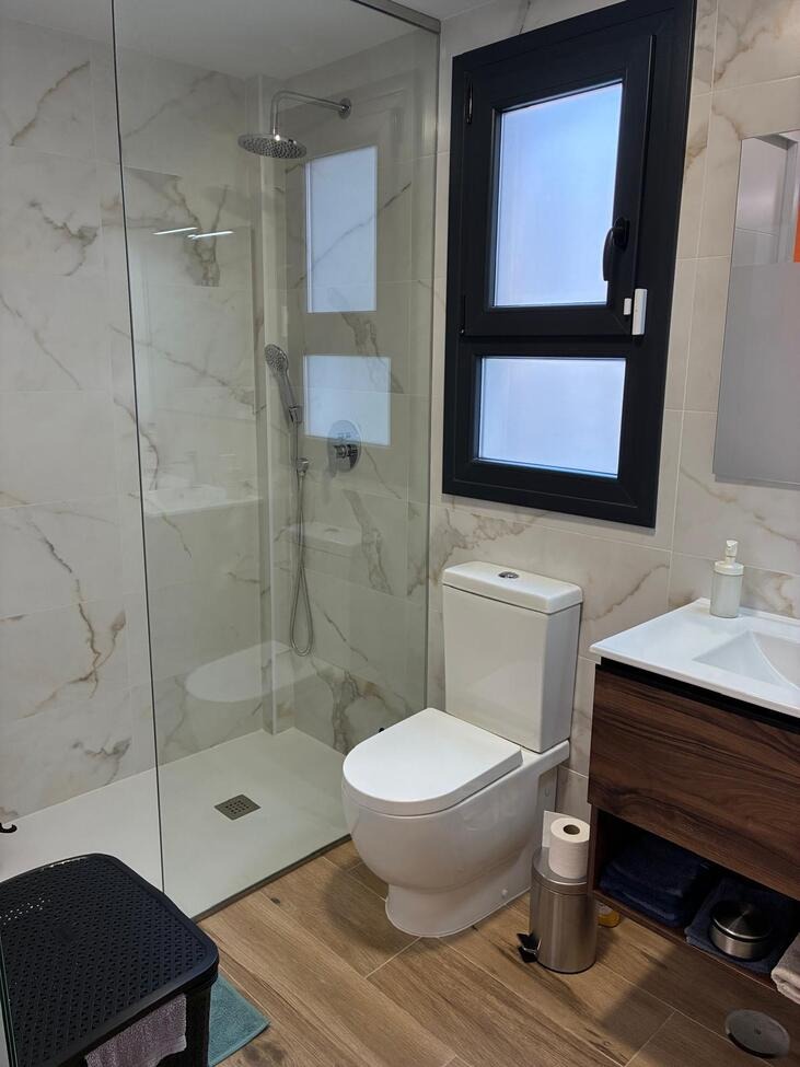 Дава под наем 2-СТАЕН, гр. София, Редута, снимка 2 - Апартаменти - 53202058