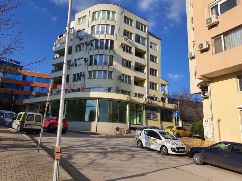 Дава под Наем ОФИС в град Велико Търново, Колю Фичето - 94 кв.м / 400 € » 782.33 лв.