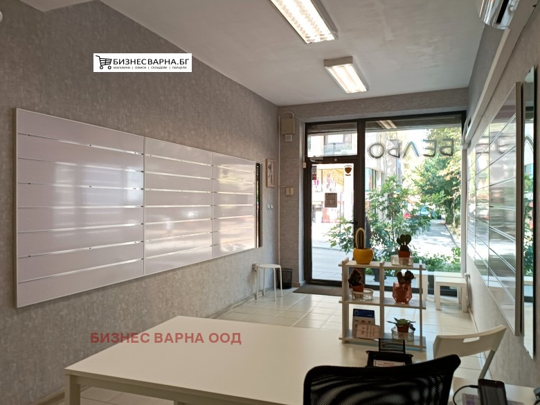 Do wynajęcia  Sklep Warna , Czataldża , 30 mkw | 81620677 - obraz [3]
