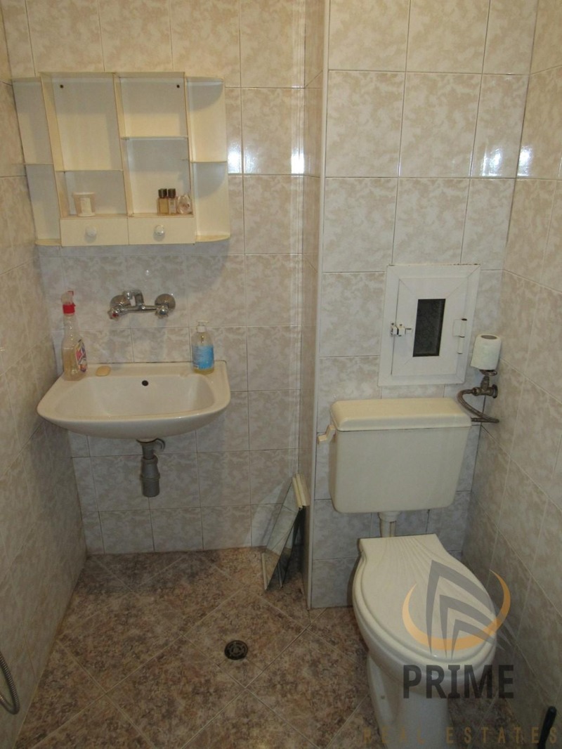 Дава под наем 2-СТАЕН, гр. Бургас, Възраждане, снимка 9 - Апартаменти - 52245863