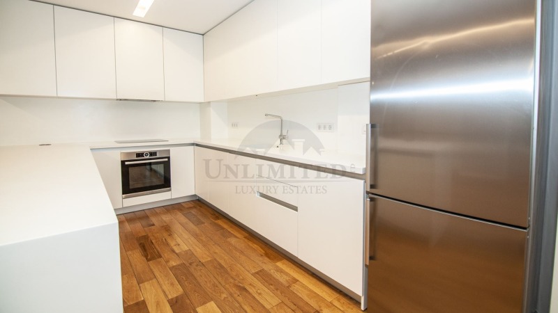 De inchiriat  3+ dormitor Sofia , Țentâr , 450 mp | 36777568 - imagine [5]