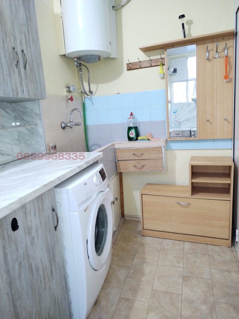 Дава под наем ЕТАЖ ОТ КЪЩА, гр. Варна, Зимно кино Тракия, снимка 4 - Етаж от къща - 52989903