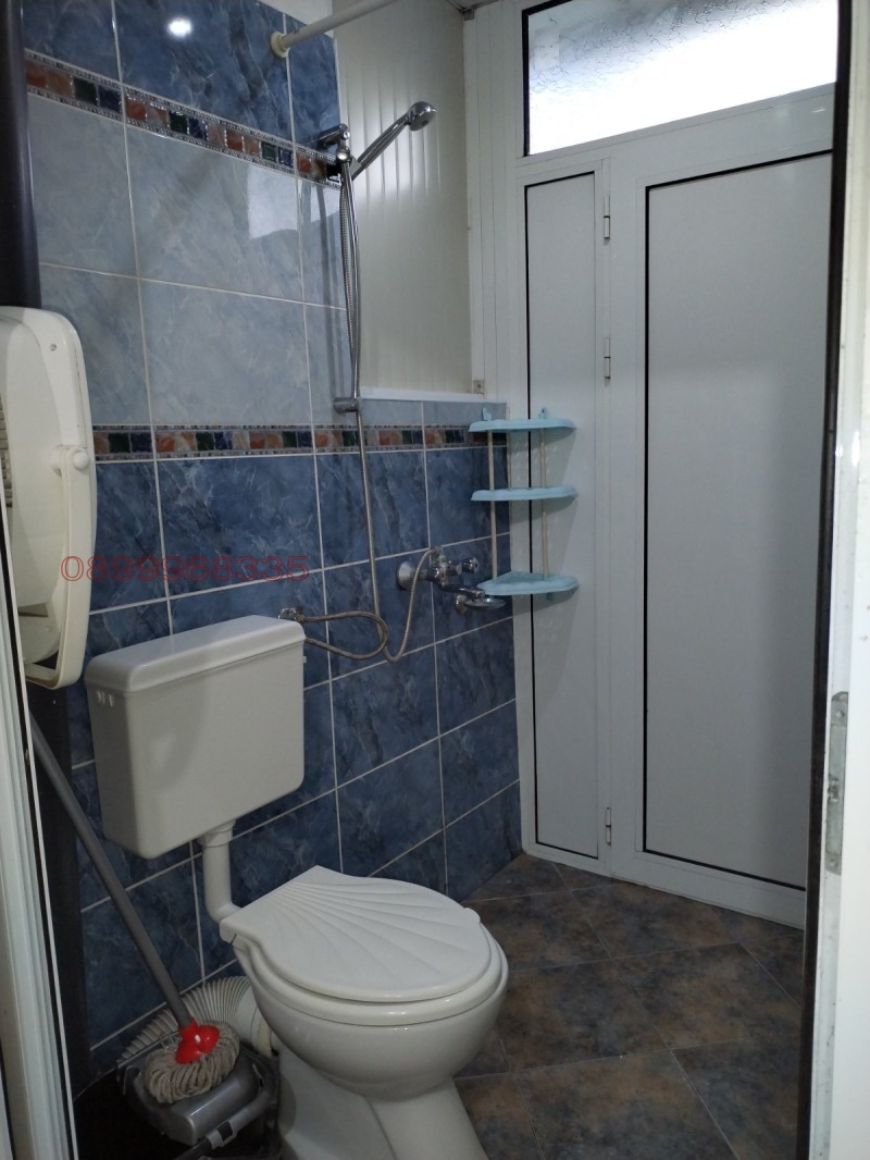 Дава под наем ЕТАЖ ОТ КЪЩА, гр. Варна, Зимно кино Тракия, снимка 3 - Етаж от къща - 52989903