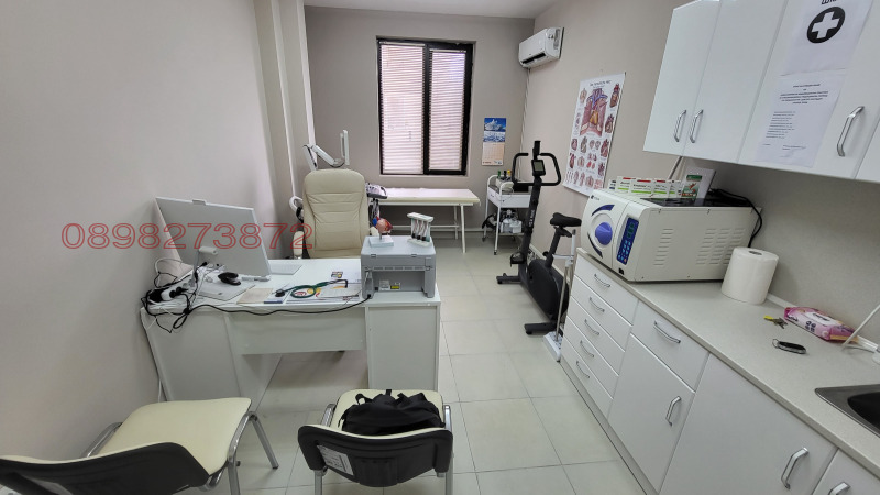 Дава под Наем ОФИС в град Пловдив, Южен - 25 кв.м / 350 € » 684.54 лв.
