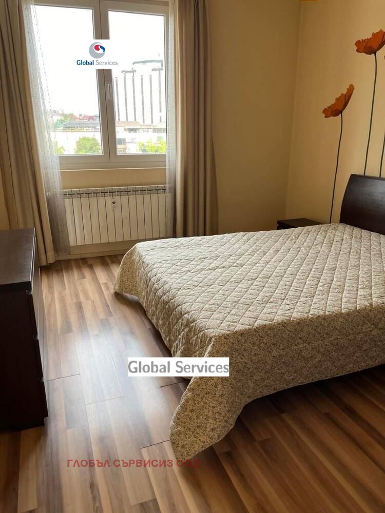 De inchiriat  1 dormitor Sofia , Țentâr , 64 mp | 26455301 - imagine [5]