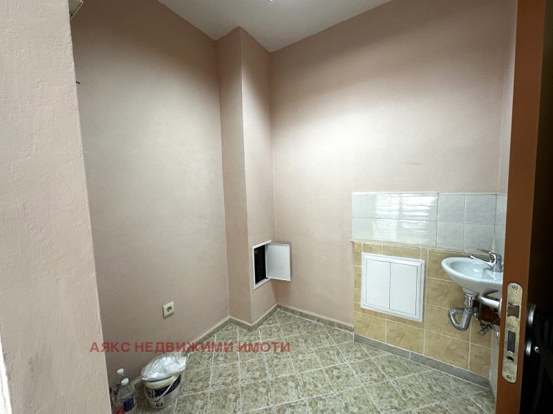 En renta  Comercio Sofia , Gotse Delchev , 46 metros cuadrados | 61436918 - imagen [4]