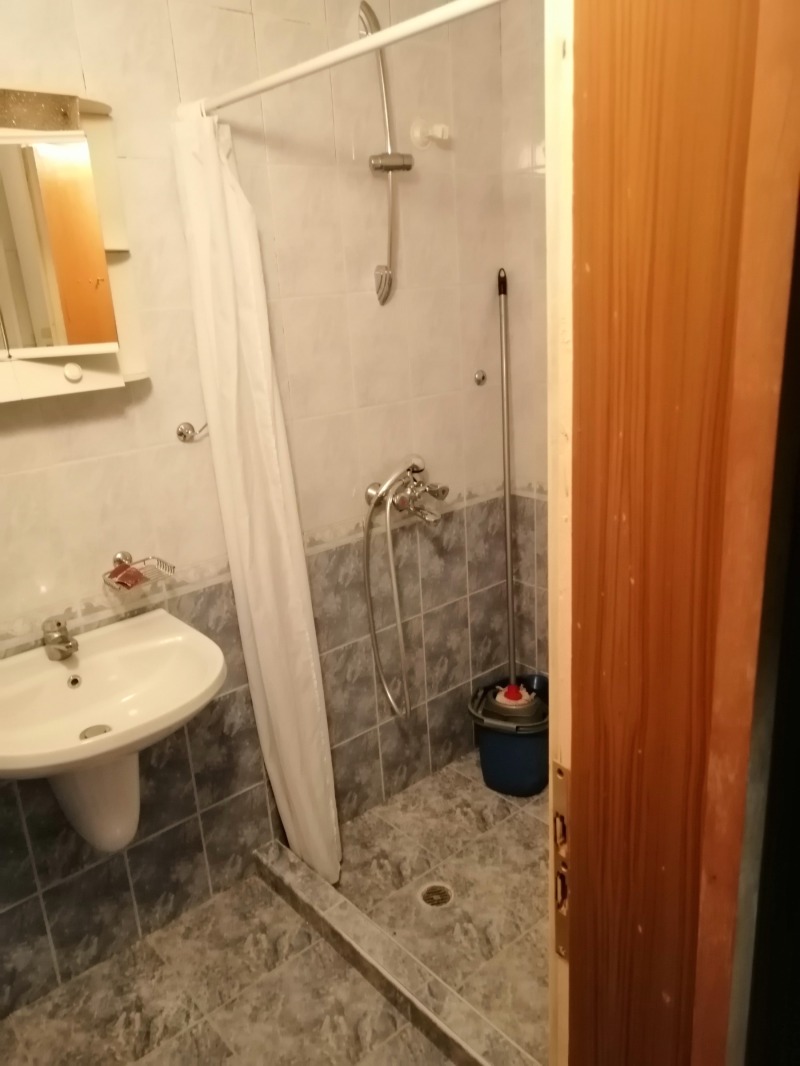 En renta  1 dormitorio Stara Zagora , Ayazmoto , 65 metros cuadrados | 39850678 - imagen [9]