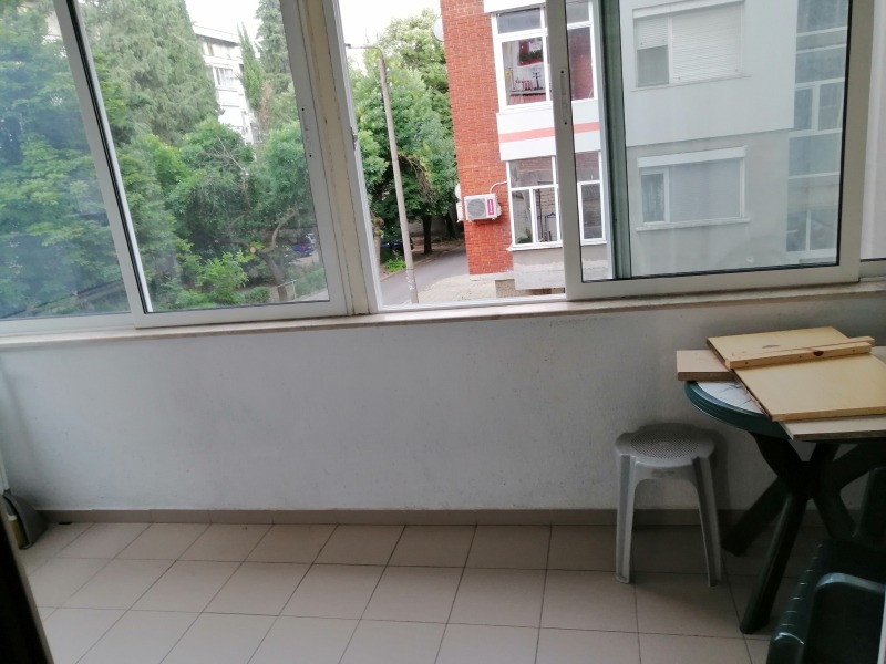 En renta  1 dormitorio Stara Zagora , Ayazmoto , 65 metros cuadrados | 39850678 - imagen [4]