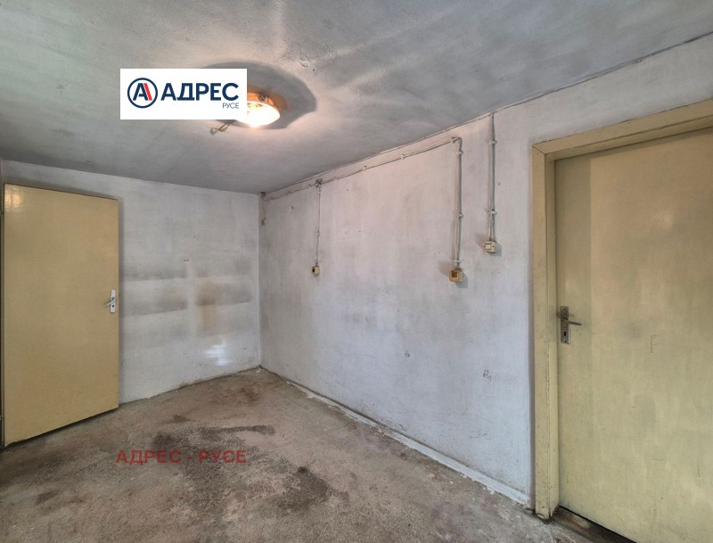 Дава под наем СКЛАД, гр. Русе, Търговия на едро, снимка 4 - Складове - 53271203