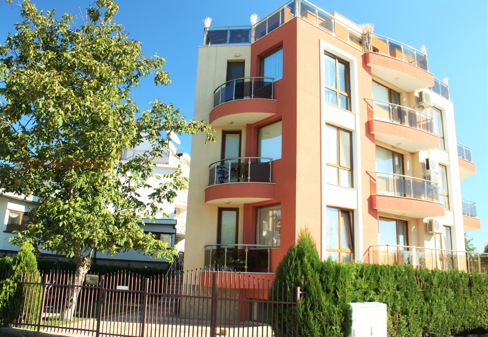 ���� ��� ���� 1-����� | Imot.bg � ����������� 16