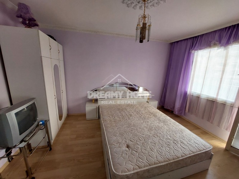 Zu vermieten  1 Schlafzimmer Kardschali , Wazroschdenzi , 67 qm | 76627666 - Bild [4]