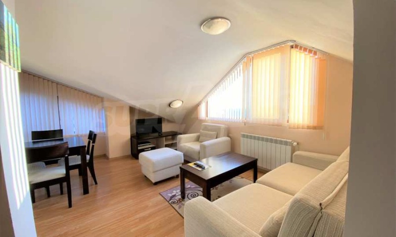 Дава под Наем 2-СТАЕН в област Благоевград, гр. Банско - 50 кв.м / 400 € » 782.33 лв., СУПРИММО ОФИСИ В СТРАНАТА