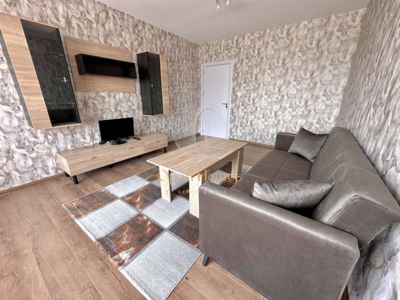 Para alugar  1 quarto Plovdiv , Mladejki Halm , 65 m² | 19885318 - imagem [2]