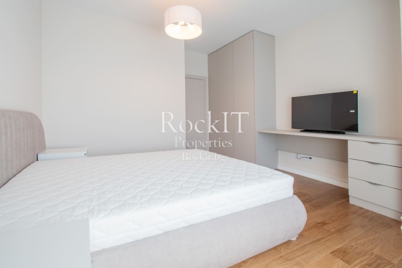 Kiadó  2 hálószobás Sofia , Manastirski livadi , 157 négyzetméter | 55135503 - kép [13]