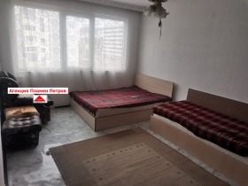 Studio Bolnitsata, Choumen 6