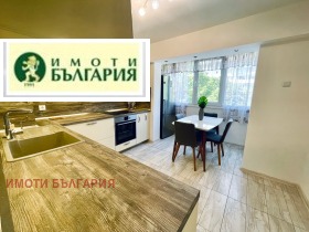 4-стаен град Варна, Цветен квартал 2