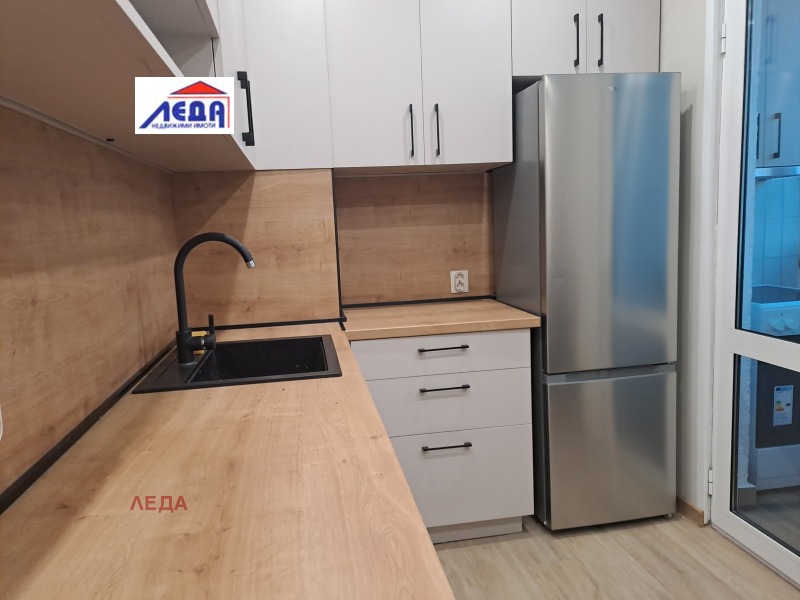 Da affittare  1 camera da letto Pleven , Shirok tsentar , 65 mq | 46945317 - Immagine [2]