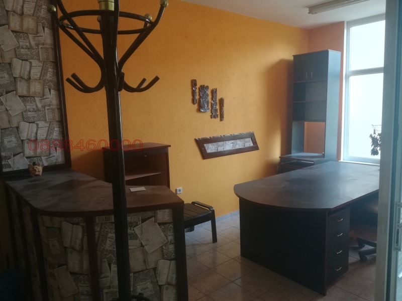 Дава под наем ОФИС, гр. Русе, Център