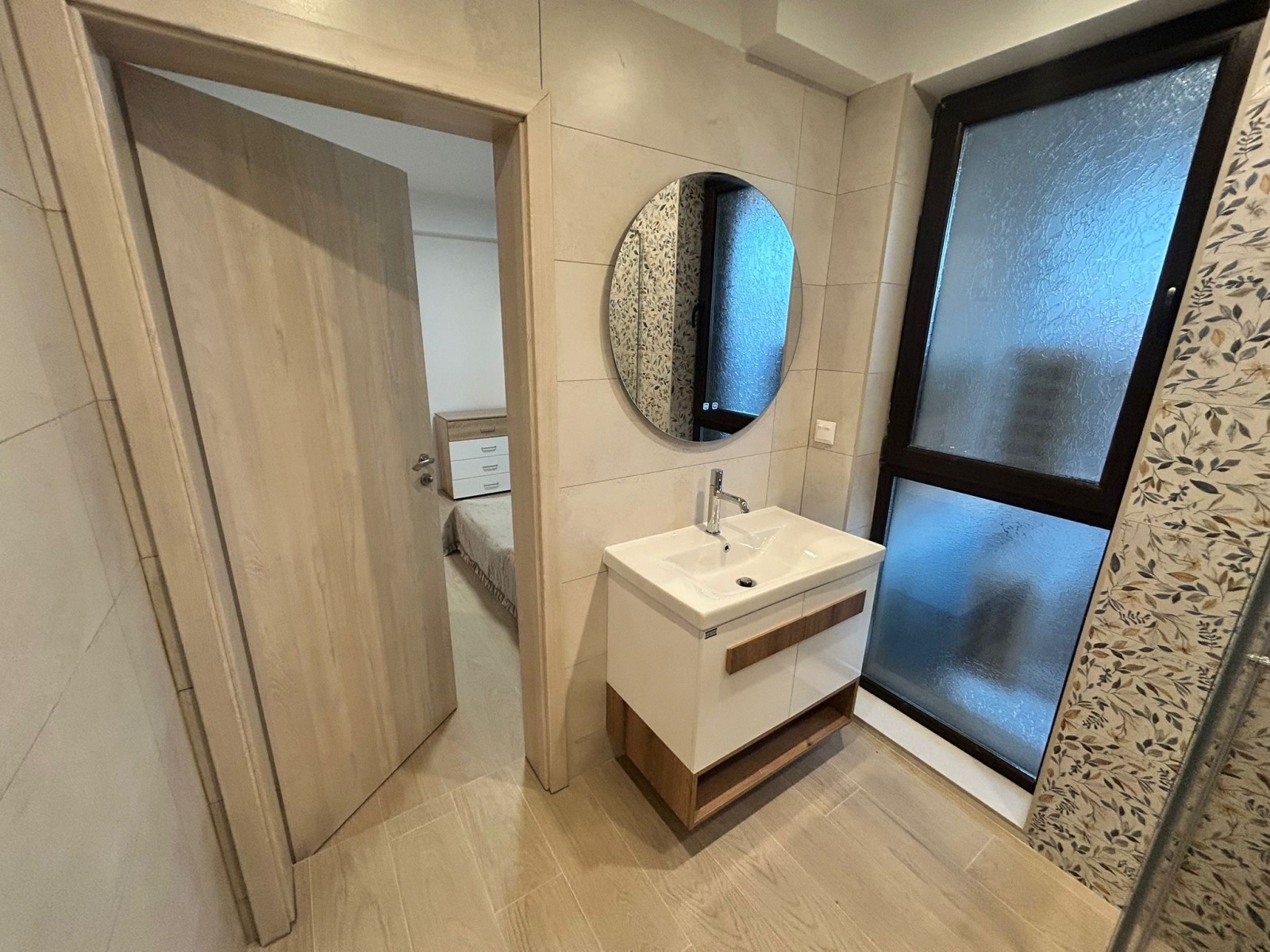 Дава под наем 3-СТАЕН, гр. София, Витоша, снимка 13 - Апартаменти - 53879598