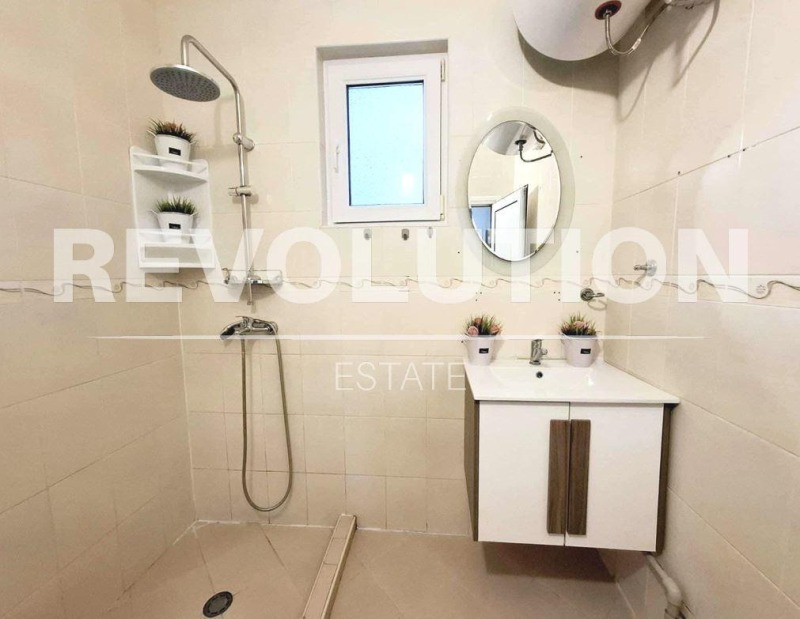 Дава под нем  Къща, област Варна, с. Приселци •  800 EUR • ID 11371974 — holmes.bg - [1] 