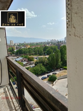 1 dormitor Tolstoi, Sofia