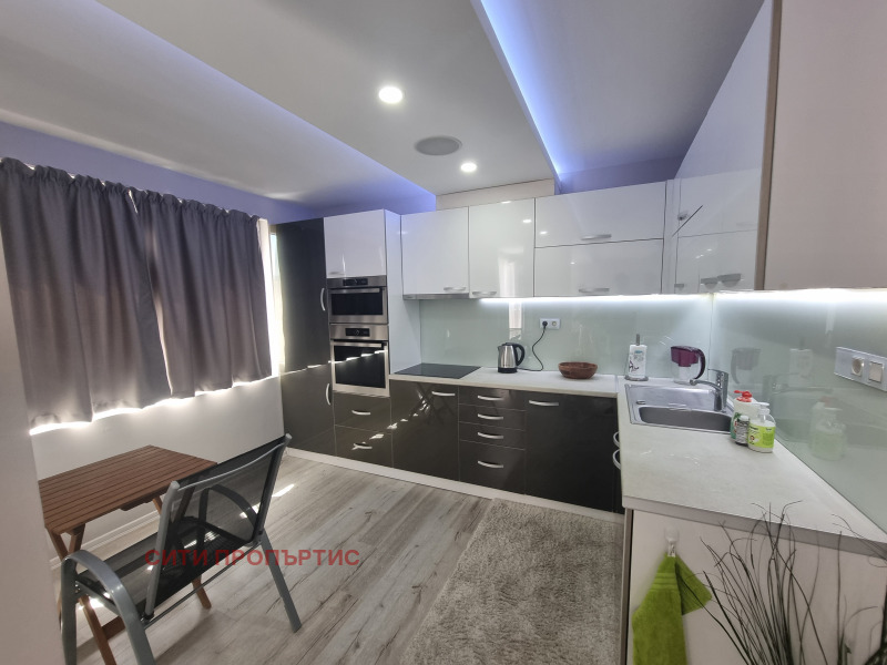 Vuokrattavana  1 makuuhuone Blagoevgrad , Osvoboždenie , 70 neliömetriä | 15935923