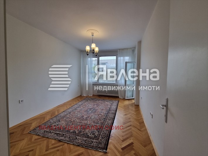 Дава под наем 3-СТАЕН, гр. София, Оборище, снимка 11 - Апартаменти - 53238129