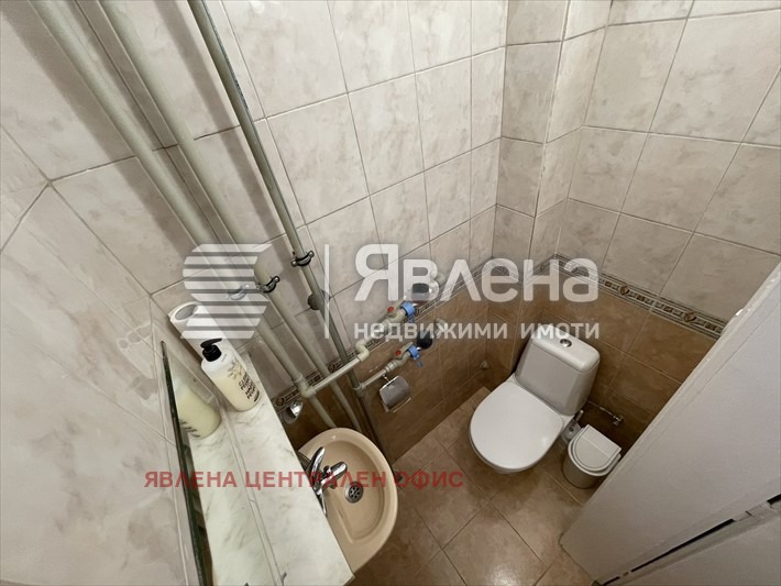 Дава под наем 3-СТАЕН, гр. София, Оборище, снимка 2 - Апартаменти - 53238129