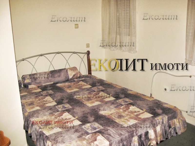 A louer  3 chambres Sofia , Borovo , 187 m² | 89320476 - image [7]