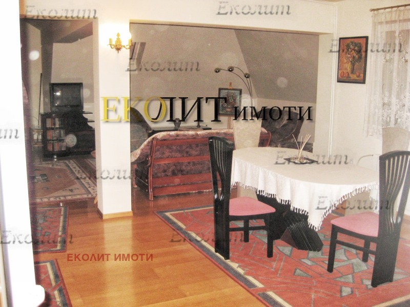 A louer  3 chambres Sofia , Borovo , 187 m² | 89320476 - image [5]